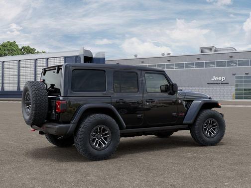 Black Clearcoat 2026 Jeep Wrangler Rubicon