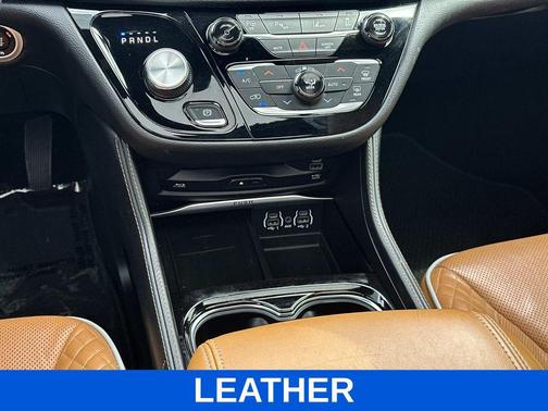 Ceramic Gray Clearcoat 2023 Chrysler Pacifica L