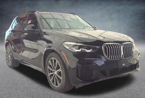 Black 2022 BMW X5 xDrive40i