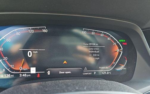 Black 2022 BMW X5 xDrive40i