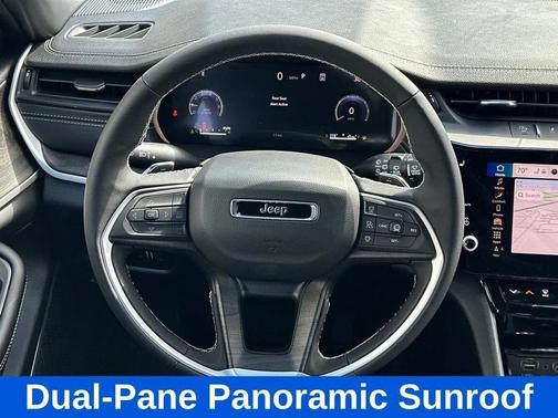 Bright White Clearcoat 2026 Jeep Grand Cherokee Limited