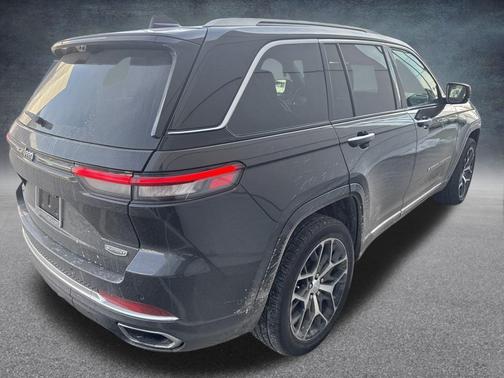 2022 Jeep Grand Cherokee 4xe Summit Reserve