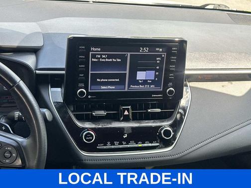Classic Silver Metallic 2022 Toyota Corolla SE