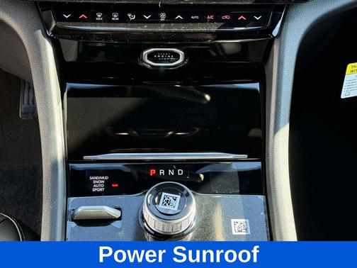 2026 Jeep Grand Cherokee Altitude