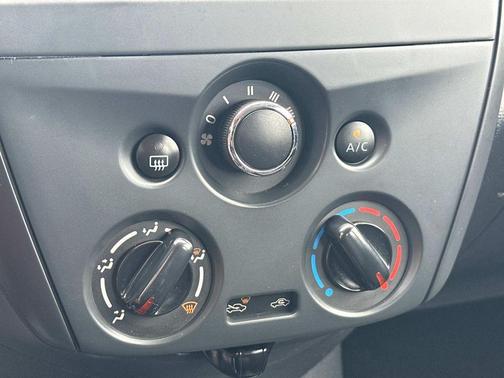 2015 Nissan Versa 1.6 S+