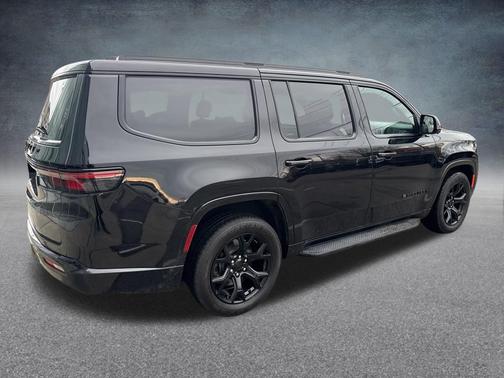 2023 Jeep Wagoneer Series II Carbide 4x4