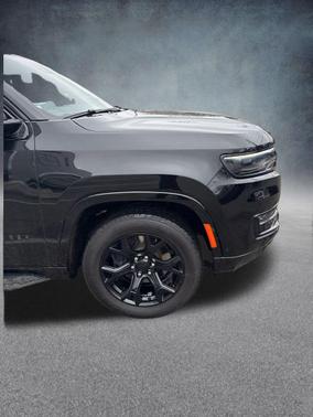 2023 Jeep Wagoneer Series II Carbide 4x4