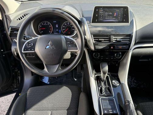 2019 Mitsubishi Eclipse Cross LE