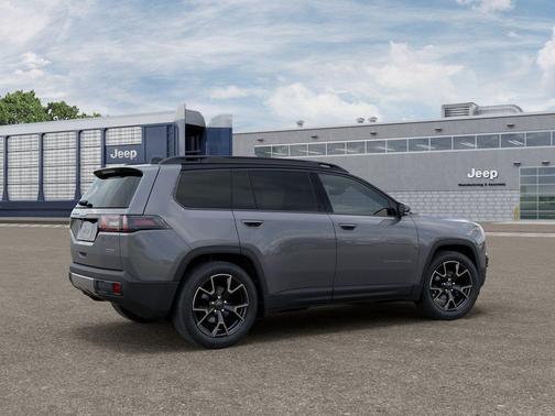 Sting-Gray Clearcoat 2027 Jeep Cherokee Overland