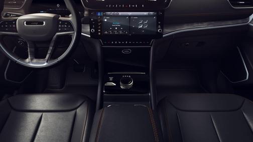 Diamond Black Crystal Pearlcoat 2026 Jeep Grand Cherokee L 85th Anniversary Edition