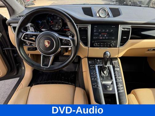 2018 Porsche Macan Base