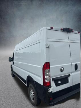 Bright White Clearcoat 2025 RAM ProMaster 2500 Tradesman