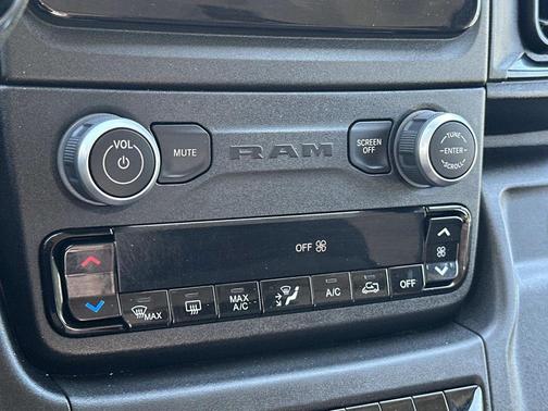 Bright White Clearcoat 2025 RAM ProMaster 2500 Tradesman