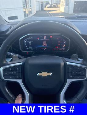 Glacier Blue Metallic 2022 Chevrolet Silverado 1500 LT