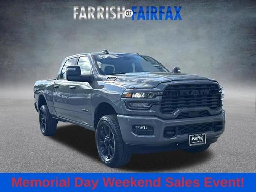 Ceramic Gray Clearcoat 2026 RAM 2500 Big Horn Crew Cab 4x4 6'4' Box