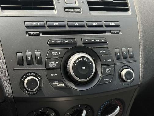 2013 Mazda Mazda3 i Sport