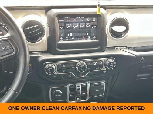 Hellayella Clearcoat 2021 Jeep Wrangler Unlimited Islander 4x4