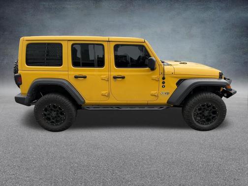 Hellayella Clearcoat 2021 Jeep Wrangler Unlimited Islander 4x4