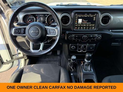 2022 Jeep Gladiator Overland