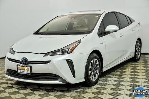 2021 Toyota Prius XLE