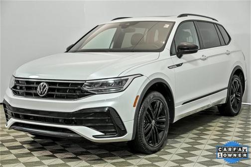 2022 Volkswagen Tiguan 2.0T SE R-Line Black 4MOTION
