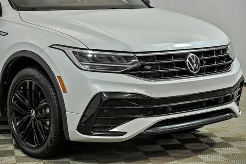2022 Volkswagen Tiguan 2.0T SE R-Line Black 4MOTION