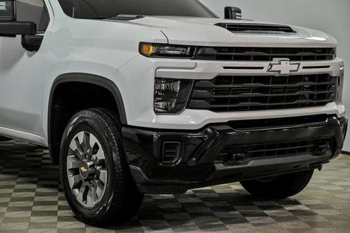 2024 Chevrolet Silverado 2500 Custom