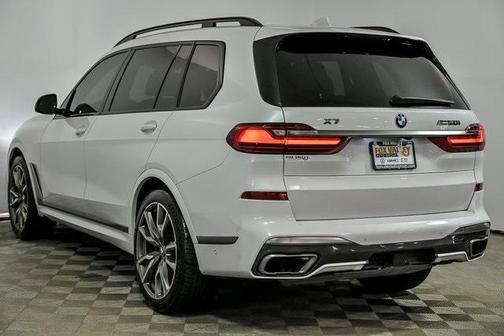 2021 BMW X7 M50i
