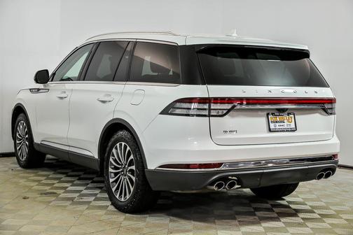Pristine White Metallic Tri-Coat 2022 Lincoln Aviator Reserve AWD