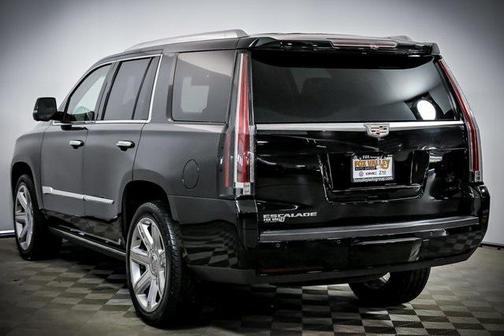 2017 Cadillac Escalade Premium Luxury