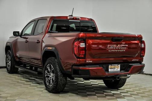 2024 GMC Canyon AT4
