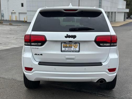 2020 Jeep Grand Cherokee Altitude