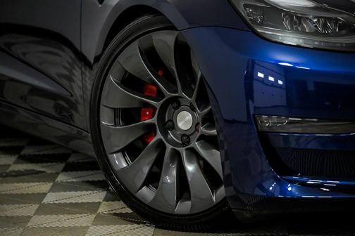 Deep Blue Metallic 2023 Tesla Model 3 Performance