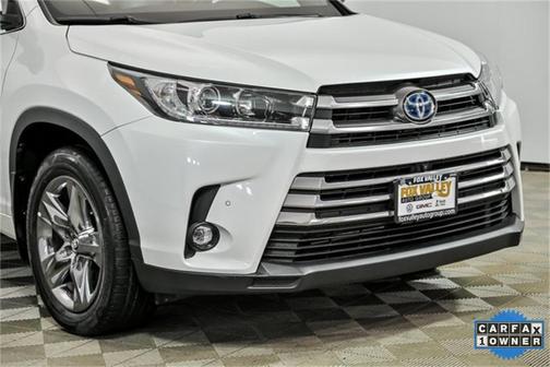 2019 Toyota Highlander Hybrid Platinum