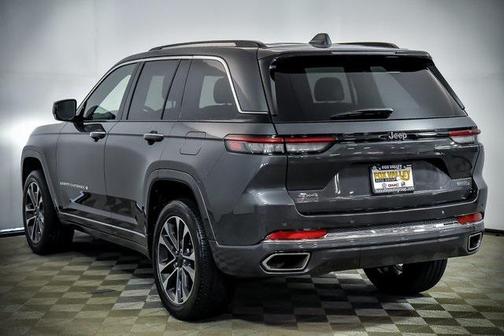 2022 Jeep Grand Cherokee Overland