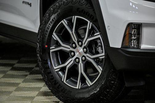 2026 GMC Acadia AT4 AWD