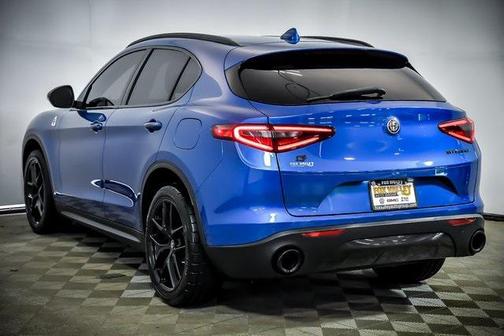 2019 Alfa Romeo Stelvio Sport