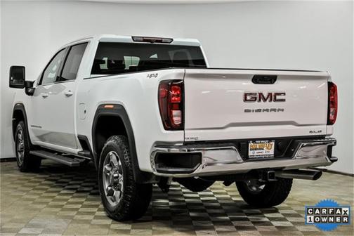 2025 GMC Sierra 2500 SLE