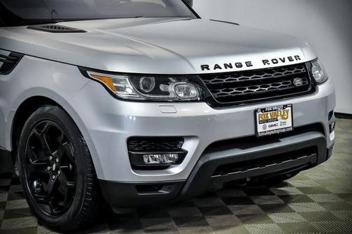 2017 Land Rover Range Rover Sport 3.0L Supercharged SE
