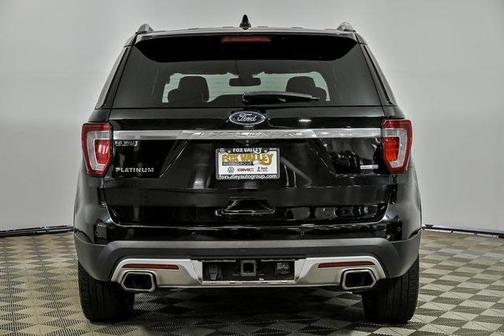 2017 Ford Explorer Platinum