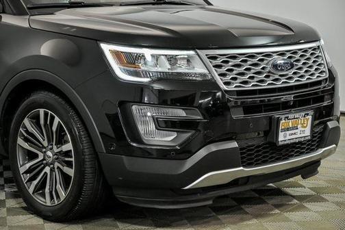 2017 Ford Explorer Platinum