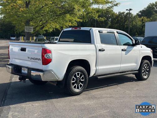 2018 Toyota Tundra SR5