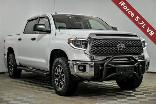 2018 Toyota Tundra SR5