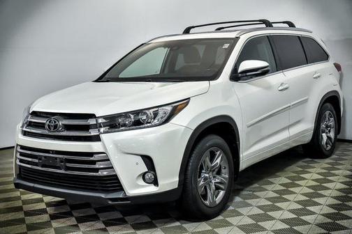 2017 Toyota Highlander Limited