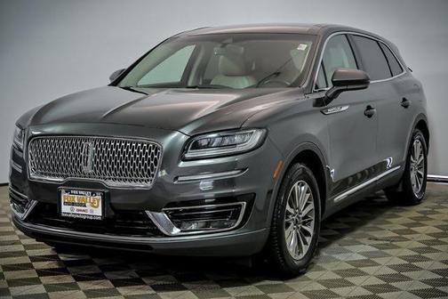 2019 Lincoln Nautilus Select