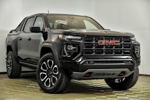 2025 GMC Canyon Base