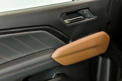 2025 GMC Canyon Base