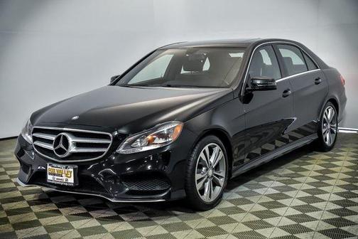 2015 Mercedes-Benz E-Class 4MATIC