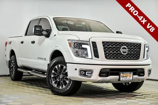 Pearl White Metallic 2019 Nissan Titan PRO-4X