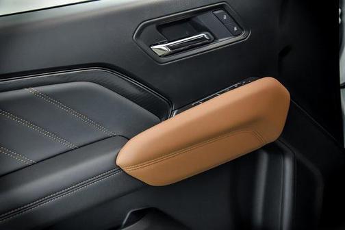 2025 GMC Canyon Base